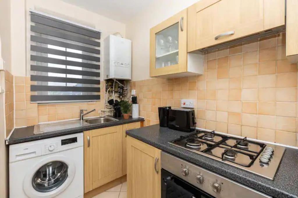 Apartmán Tranquil 1Br In South Bank With Onsite Parking Londýn Exteriér fotografie